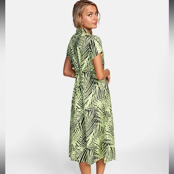 RVCA NIGHT CHILL LADIES DRESS NWT IN SIZE XS/6 - Picture 2 of 10